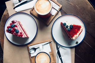 KAFFE OG KAGE - FOR 2 PERSONER