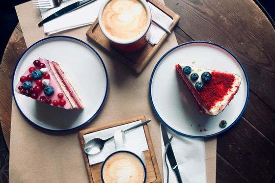 KAFFE OG KAGE - FOR 2 PERSONER